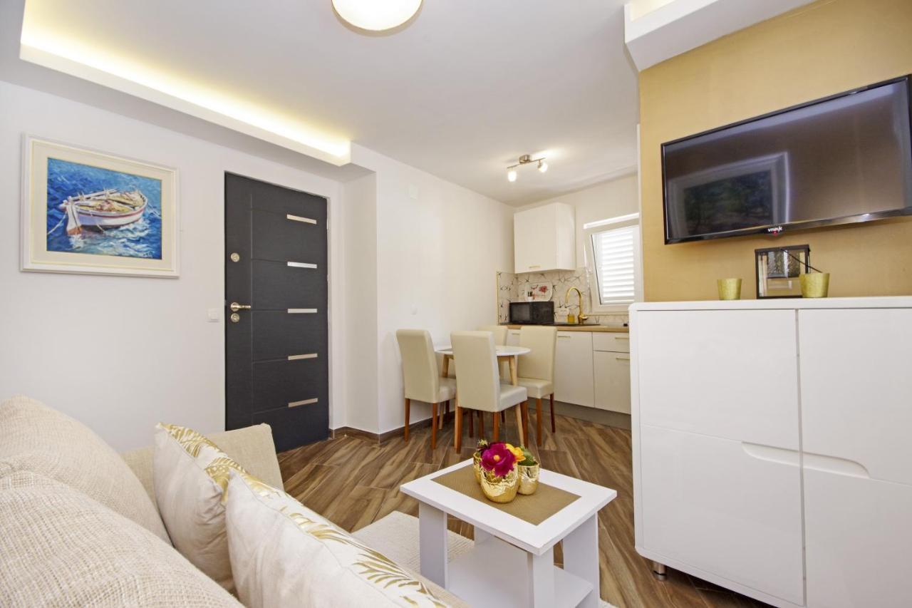 Apartments By The Sea Baska Voda, Makarska - 17570 Εξωτερικό φωτογραφία
