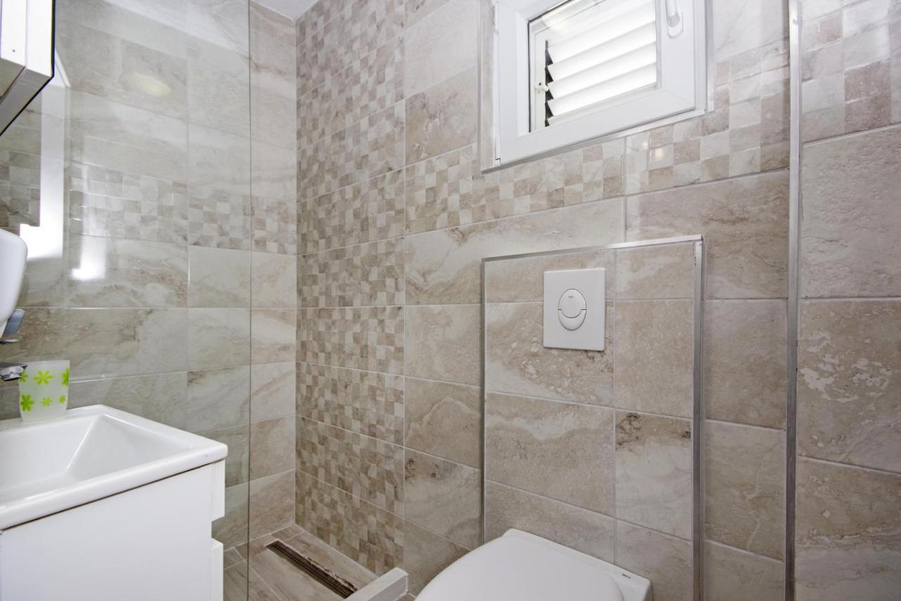 Apartments By The Sea Baska Voda, Makarska - 17570 Εξωτερικό φωτογραφία