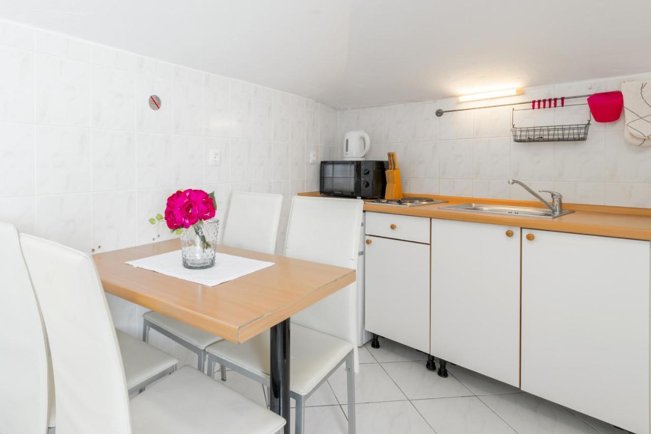 Apartments By The Sea Baska Voda, Makarska - 17570 Εξωτερικό φωτογραφία