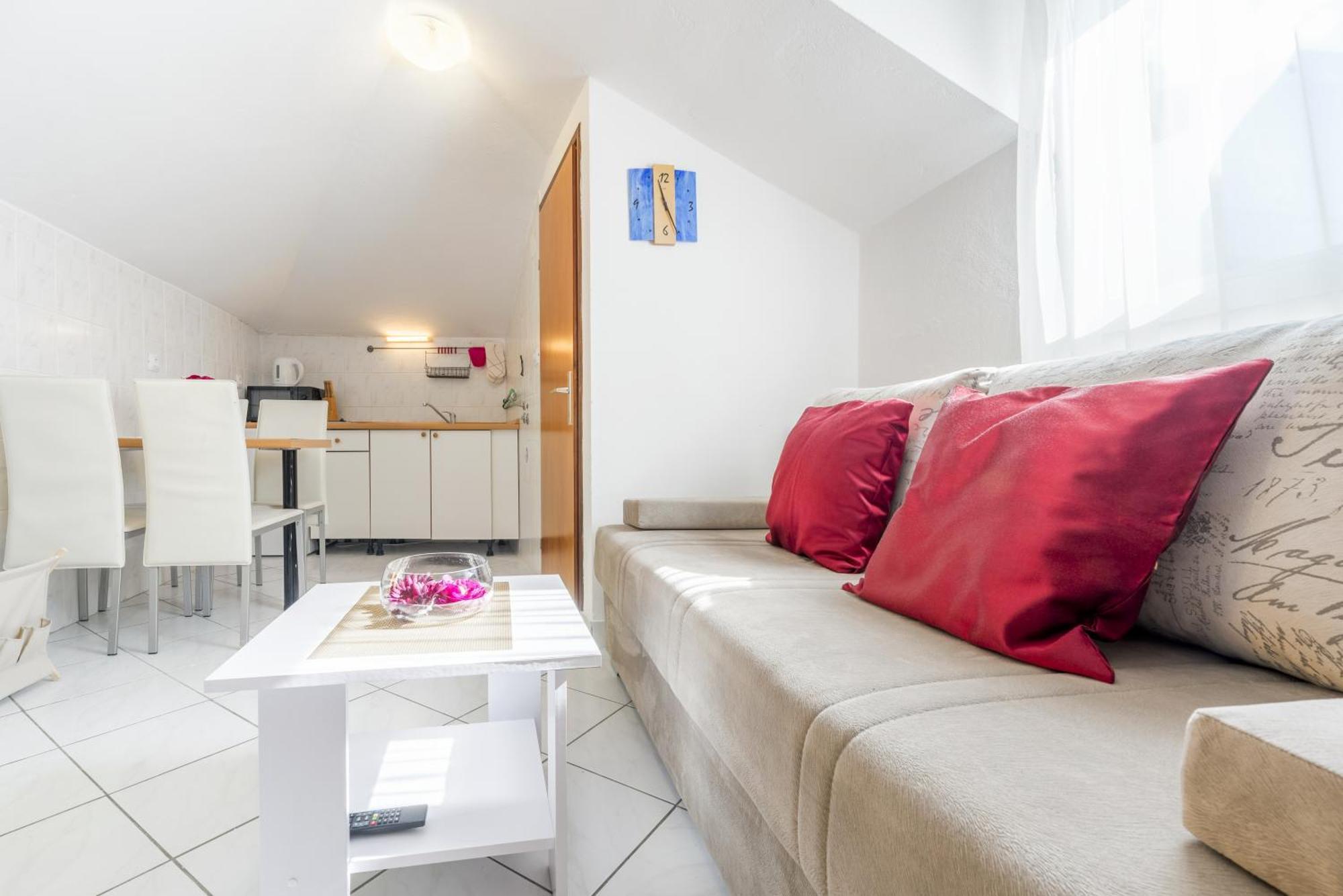 Apartments By The Sea Baska Voda, Makarska - 17570 Δωμάτιο φωτογραφία